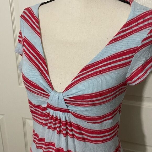 Ella Moss vintage sold by Anthropologie Cap Sleeve Tee with V-neck & knot, M - Picture 3 of 15